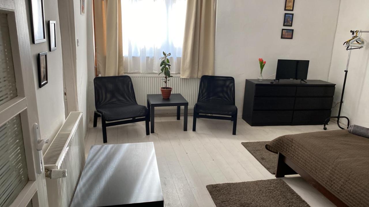 Golyashaz Apartman Kovagoors エクステリア 写真