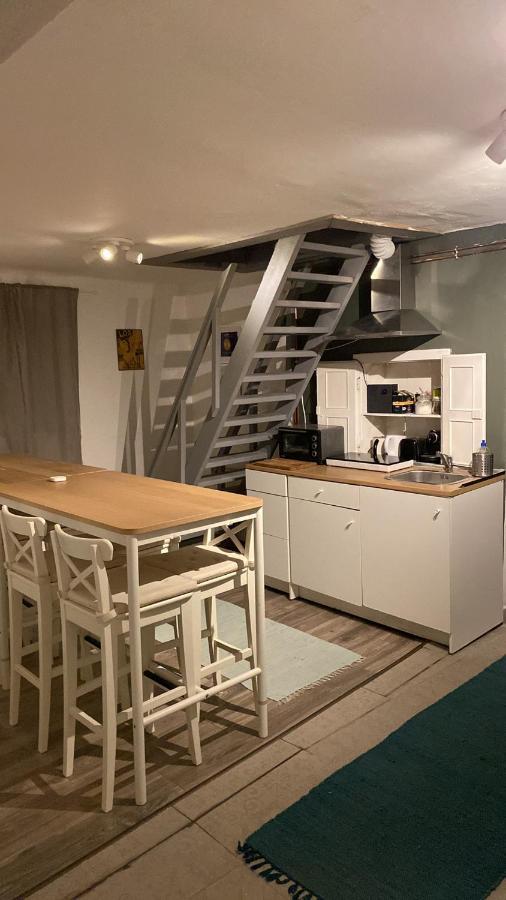 Golyashaz Apartman Kovagoors エクステリア 写真